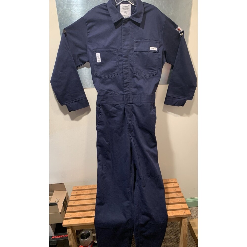 Ironwear 6500FR-N Cat-2 Coveralls Size 40 Flame Resistant Navy Blue New w/o Tags